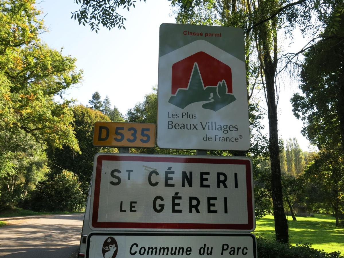 مبيت وإفطار Saint-Germain-du-Corbeis St Germain المظهر الخارجي الصورة